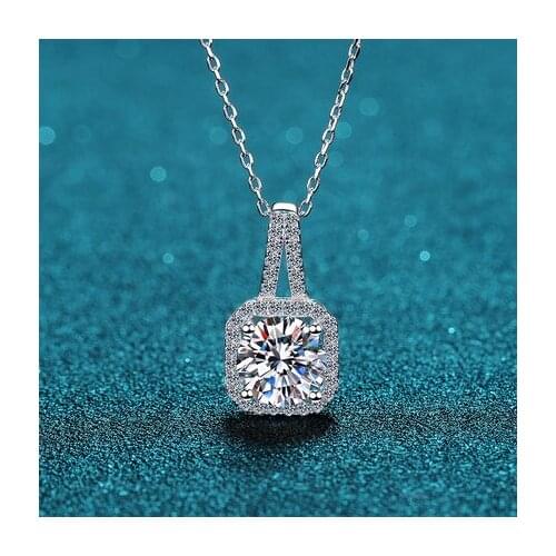 2ct moissanite Lady Necklace Round cutter 8mm color EF 925 silver GRA certificate