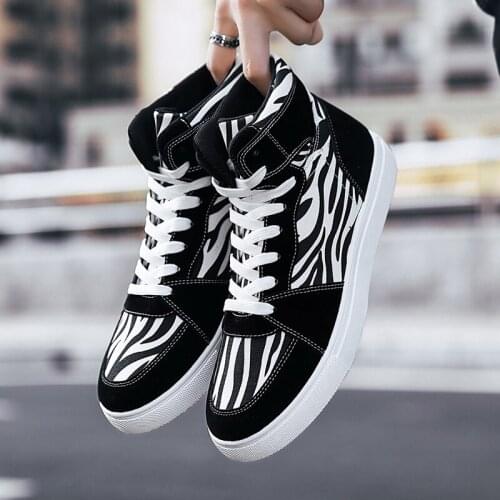 Spring Autumn Zebra Pattern High-top Casual Shoes Men Classic Black Mens Skateboard Shoes Outdoor Breathable Sneakers Men Shoes