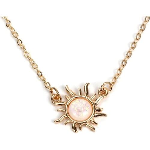 Simple Personality Sunflower Opal Pendant Fashion Elegant Womens Semi Gem Necklace Charm Womens Nightclub Jewelry Accessories