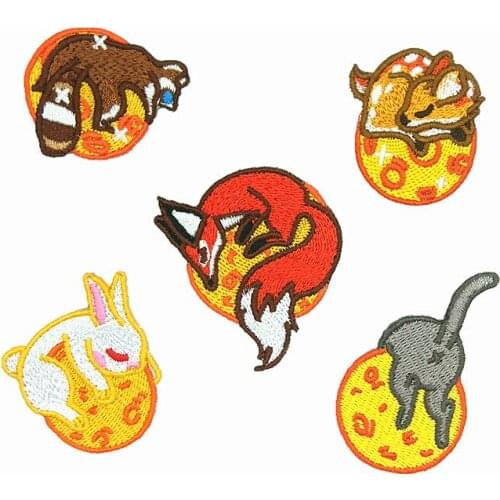 Custom Wholesale Computer Embroidered Cloth Stickers Patch Cartoon Animation Emboridery Label Cloth