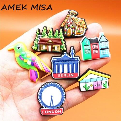 Dropshipping Berlin London PVC Shoe Charms Christmas Villa House Bird Shoe Accessories Decorations fit Croc Bracelet Kids Gifts