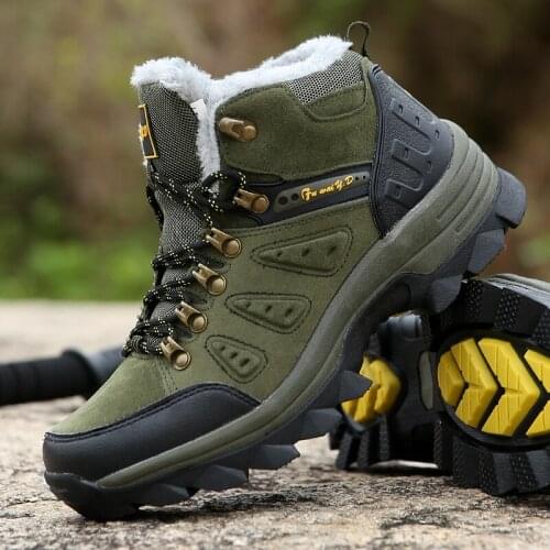 Winter Warm Hiking Shoes Plush Fur Tactical Combat Army Boots Outdoor Male Ankle Boots Casual Work Shoes Non-slip Sneakers 2021