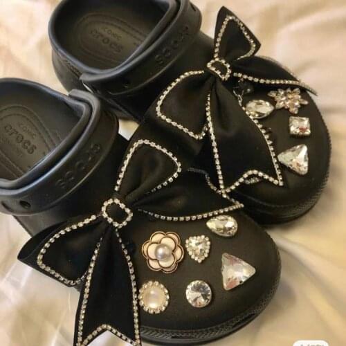 Butterfly Shoes Accessories 1 Set Slides Bling Charms Punk Rivets Chains Designer Rhinestone DIY Slippers Accessories Gift Clogs