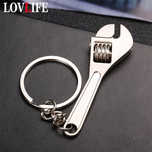Wrench Keychain Portable Gadgets Key Ring Pendant 2019 Fashion Creative Gifts Car Repair Tool Adjustable Metal Spanner Key Chain