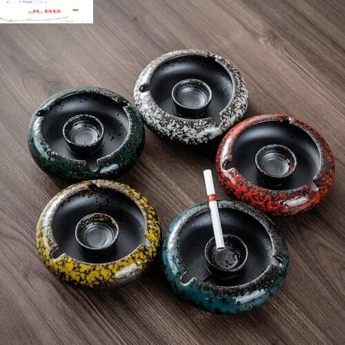 Kiln Change Ceramic Ashtray with Cover Anti-fly Ash Ash Storage Box with Smoke Trough Decorative Ashtray Ash Tray Storage Tray