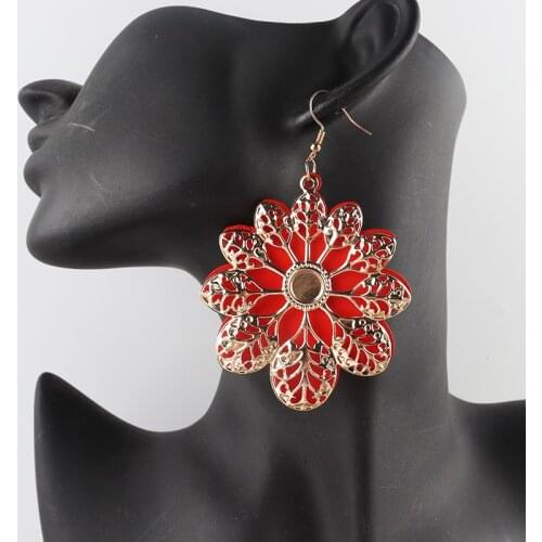 Free shipping!2022 Metal Flower Wooden Earrings can mixed colors