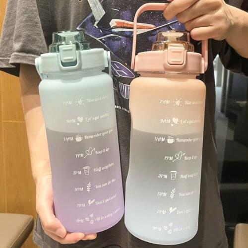 2000ml Large Water Bottle With Time Marker Portable Leakproof BPA Free Non-Toxic Sports Drinking Bottle With Straw Plastic Cup