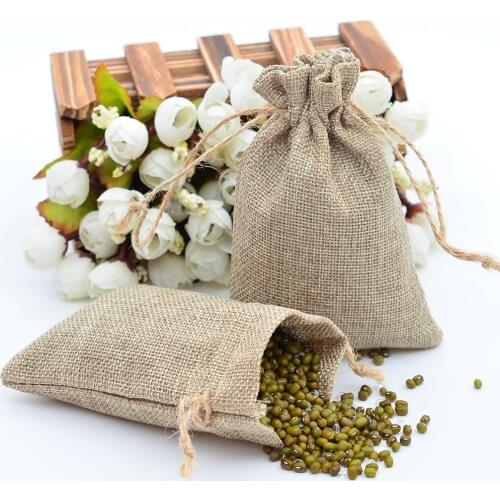 Wholesale 7x9cm 50pcs Mini Burlap Jute Drawstring Gift Jewelry Pouches Bags for Wedding Favors Christmas Rustic Accept Customize