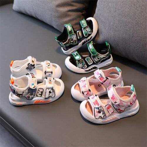 Disney Summer of 2021 the new childrens shoes boy soft bottom beach baby shoes baotou playing cartoon sandals of the girls