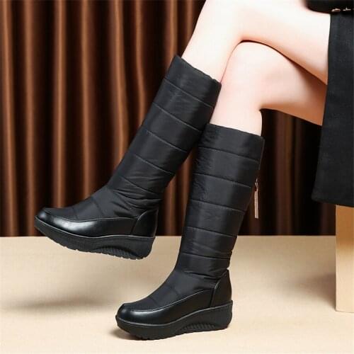 YQBTDL Plus Size 35-44 New Crystal Chain Fashion Winter Snow Boots Platform Shoes Footwear Mid Calf Long Women Boots Red Black