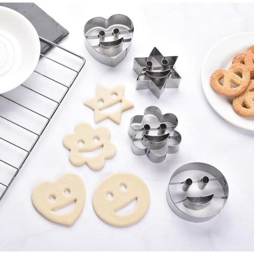 4pcs/set Stainless steel smiley biscuit mold Cookies cutting Mould Cake Decorating Tools Cake Molds
