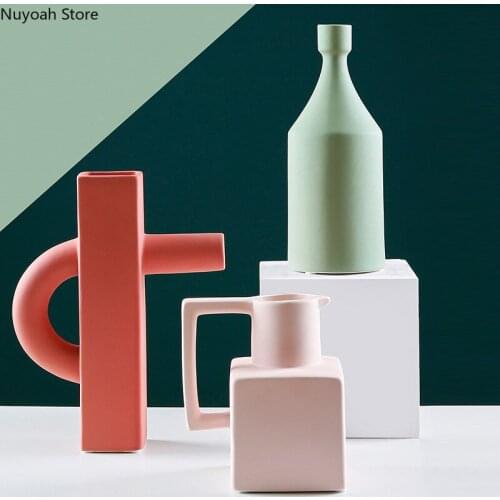 Nordic Personality Ceramic Vase Dried Flower Flower Arrangement Accessories Creative Crafts Decoration Home Decoration Modern