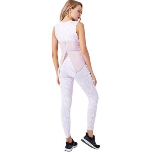 New fast drying high stretch yoga suit women beauty back high waist show hip solid color sports suit one-piece type bra