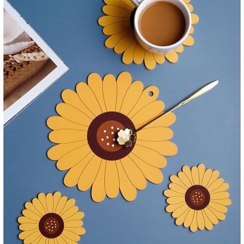 1Pcs Sunflowers Shape Silicone Coaster Coffee Table Cup Mats Pad Heat Insulation Vase Pads Deco Placemat Kitchen Accessories Hot