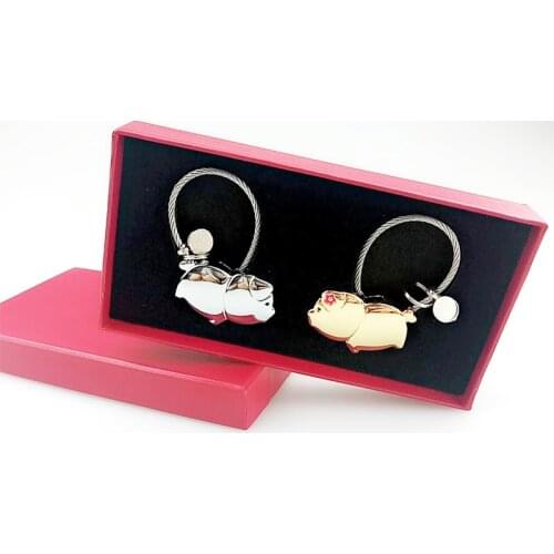 2pcs Valentines Day Gift Baby Souvenirs Couple Lovers Kiss Pig Keychain Wedding Gifts for Guests Bridesmaid Gift Party Favors