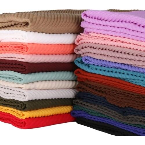 2020 New Female Foulard Hijab cotton scarf fashion Elegant Modest Women Solid Oversizes Muslim Head Scarf Ladies Shawl and Wrap