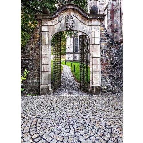 Vintage Brick Wall Floor Arch Alley Grass Photo Studio Backdrop Vinyl Background for Children Lovers Photography props Photocall