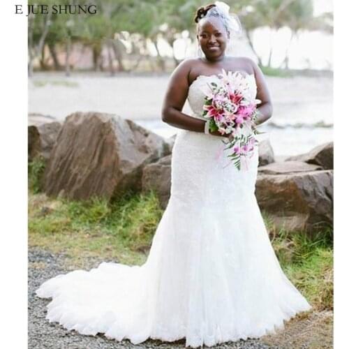 E JUE SHUNG White Lace Appliques Plus Size Mermaid Wedding Dresses 2020 Sweetheart Lace Up Back Bride Dresses Wedding Gowns