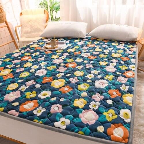 Nonslip Warm Mattress Pad Thick Bed Sheet Breathable Polyester Fiber Mattress Floor Tatami Single Double Student Mattress Topper