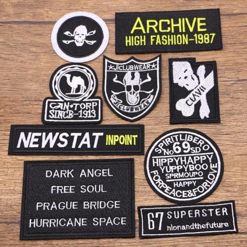 Punk Skull Band Shield Black and White Skeleton Icon Embroidery Applique Patch For Clothing DIY Sew up Badges on the Backpack