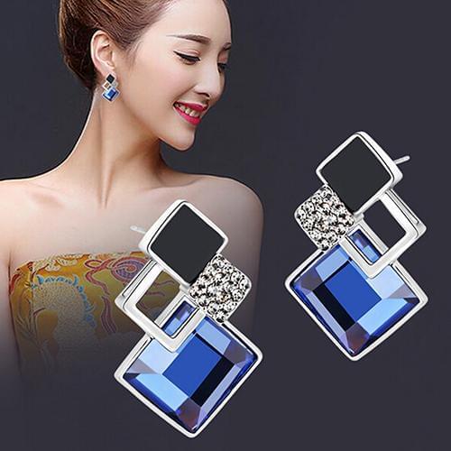 Womens Fashion Rhombic Rhinestone Eardrop Korean Style Earrings Party Jewelry