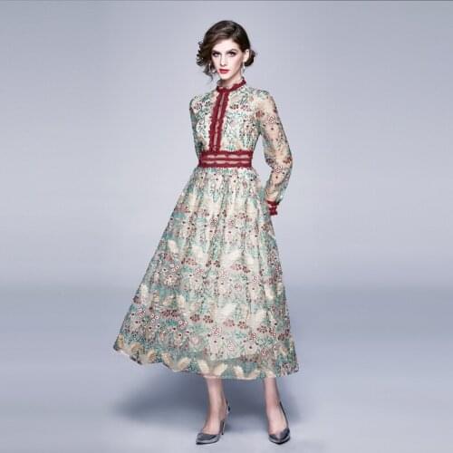 Womens Runway Dress Designer 2020 Spring Summer Floral Embroidery Lace Dresses Red Green Long Sleeve Maxi Party Dresses