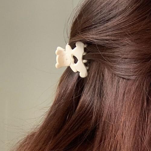 Sweet Mini Cute Bear Hair Clips for Women Girl Hair Claw Chic Barrettes Claw Crab Hairpins Styling Fashion Hair Accessories Gift