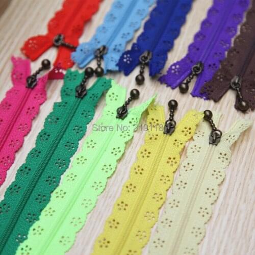 500pcs/lot DIY 20cm #3 Nylon Coil Lace Zipper wholesale suppluier zipper DIY beauty bag zipper apparels gift