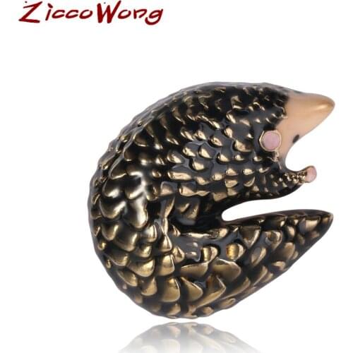 2019 ZiccoWong WomenS Hedgehog Alloy Brooch Intrinsic Fashionable Small Animal Ornaments Cute Gold Design Badges And Gifts