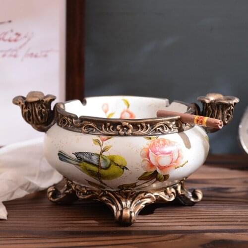 Ashtray Nordic Fashion Household Ashtray Office Business High-end Creative Personality Trend Multi-functional Style Ashtray
