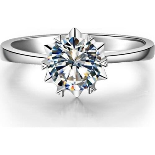 Solid 18K Gold Luxury Jewelry 1 Carat Moissanite Ring For Women Wedding Engagement Anniversary Ring Royal Designer Customized