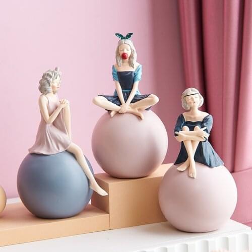 Resin Embellishments Home Decoration Girl Model Figurines Living Room Accessories Modern Birthday Gifts Christmas Decorations
