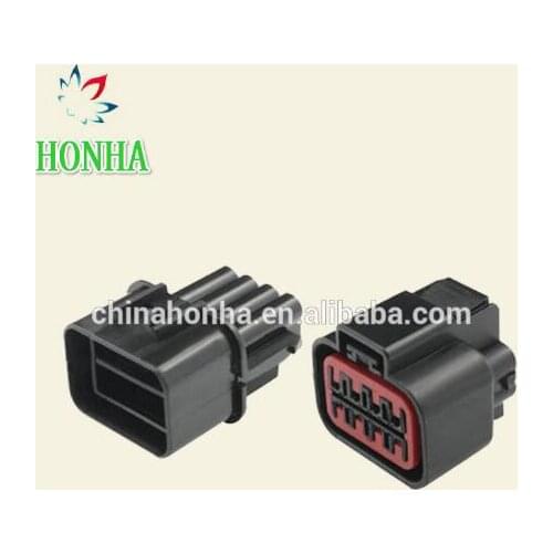 8 Pin KUM Auto Vehicle Sealed Automotive Connector Lamp Headlight Socket ForFord PB625-08027 PB621-08020