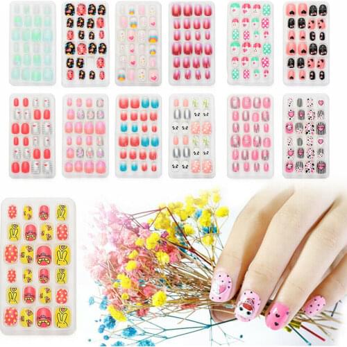 24 Pcs/Box Candy Color Nail Art Patches For Children Self Adhesive Full Cover Wearable False Nails Lovely Fashion Manicure Tips