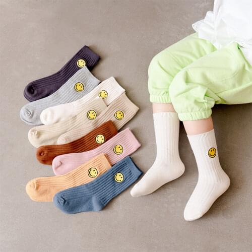 5 Pairs/lot 21New Childrens Socks Cute Cartoon Yellow Smiley Kids Socks Soft Cotton Autumn Girls Tube Socks Boys Sports Socks