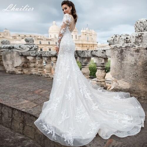 Lhuilier Elegant Mermaid Lace Wedding Dresses Scoop Neck Lace Appliques Floor Length Bridal Gowns with Full Sleeves