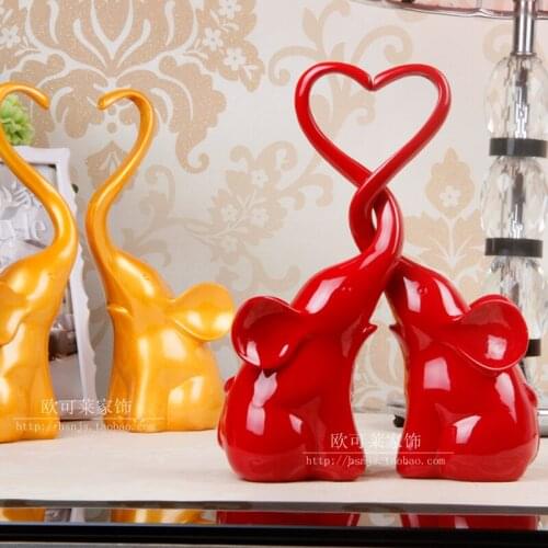 Modern living room to celebrate the auspicious wedding gift ceramic elephant ornaments new home furnishings decorative handicraf