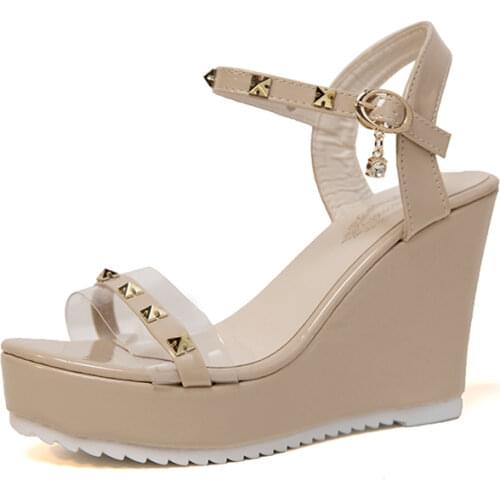 2021 Summer New Arrival Women Brand Design High Platform Sandal Lady Wedges Shoes With Studs Embellished 35-40