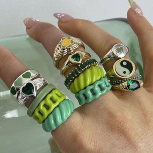 2021 Fashion Cute Smiley Face Green Enamel Acrylic Rings for Women Stacked Chunky Metal Ring Fashion Summer Beach Jewelry