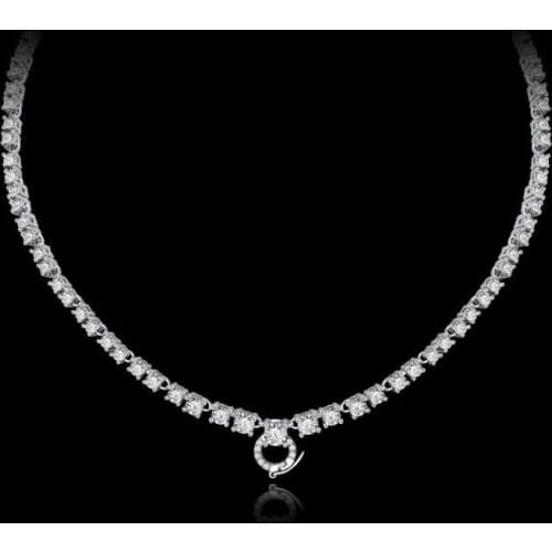 Luxury 100% Silver Color Pendants Necklaces For Women Full High Carbon Diamond Necklace Bridal Noble Temperament Ladies Necklace