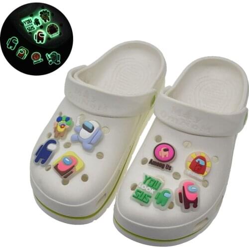Fluorescent Cartoons Shoe Charms Soft PVC jibz for Croc Accessories Luminous Shoes accesories Kid hole Shoe Buckle charms design