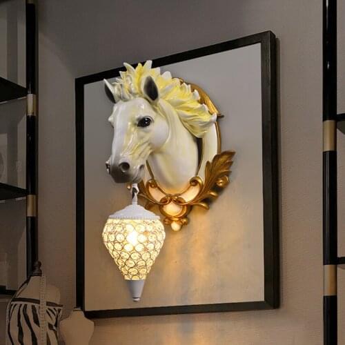 Modern American Retro Led Wall Lamps Resin Horse Head Wall Light Fixtures Living Room Bedroom Bedside Lights Home Indoor Decor