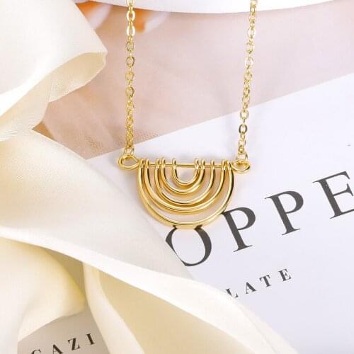 Fashion Geometric Rainbow Necklace The Rainbow After Wind and Rain Means Beauty and Luck. Ladies Jewelry Long Pendent Necklace