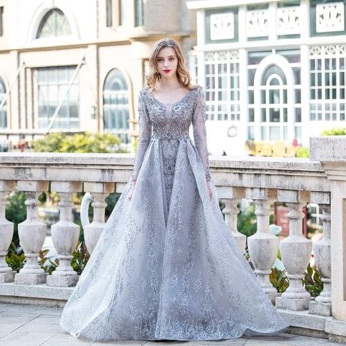 Couture 2020 Silver Muslim Long Sleeve Evening Dresses Boat Neck Embroidered Lace Crystals Formal Ball Gown Women Party Dress