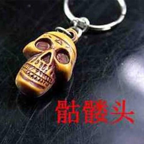 New fashionable creative tower wood imitation retro skeleton super affordable key ring wholesale