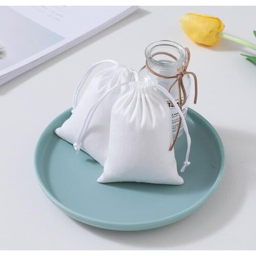 50 PCS Velvet Bag Jewelry Packaging Pouch Lipstick Makeup Birthday Wedding Gift Bags Wrapping Supply Custom Logo Drawstring Sack