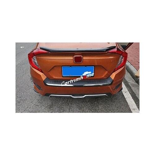 Outer Rear Bumper Protector Sill Trim For Honda Civic 10th Gen 4dr Sedan 16 - 17