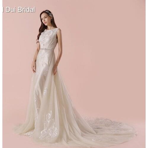 Detachable Outskirt A Line Wedding Dress New Arrival Lace Appliqued Beaded Belt