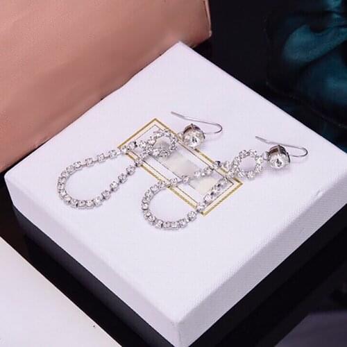 Hot New Big Design Gold Color Jewelry Big Flower Vitage Earrings Flower Earrings Luck Clover Design Wedding Party Stud Earrings