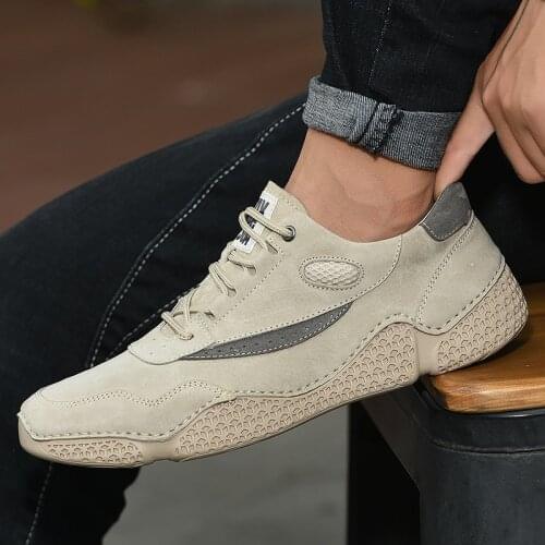 Men leather casual Shoes outdoor Trend Wild Breathable Round Head Sneakers Shoes Men lace up fashion Vintage Shoes for men